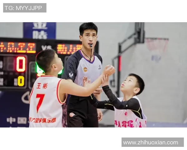 女生获得篮球三级裁判证的成长之路与挑战分享